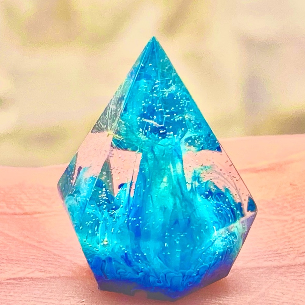 Resin & Alcohol Ink OOAK tiny but STUNNING bright blue pyramid for diy craft